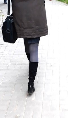 201711077v.jpg