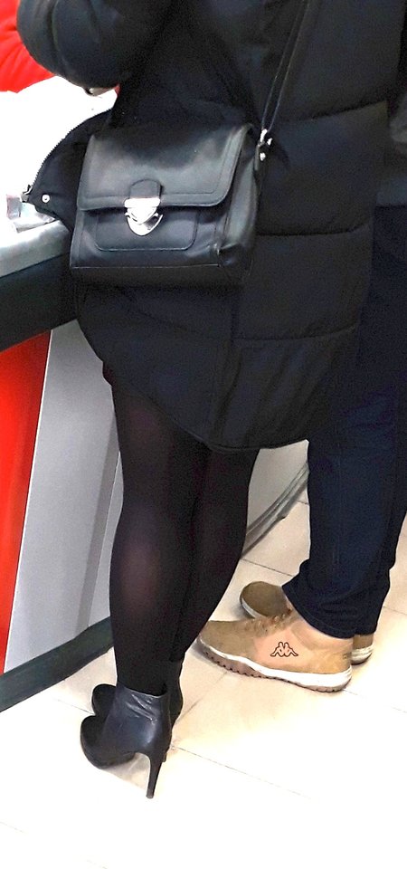 201711257cz.jpg - AGALA