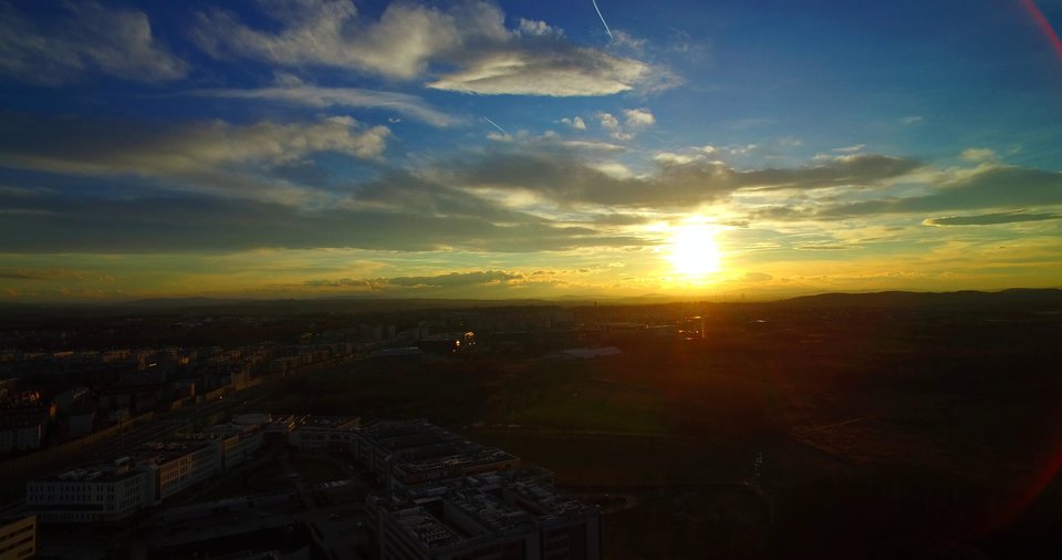 20171227204855290.JPEG - FoKam431