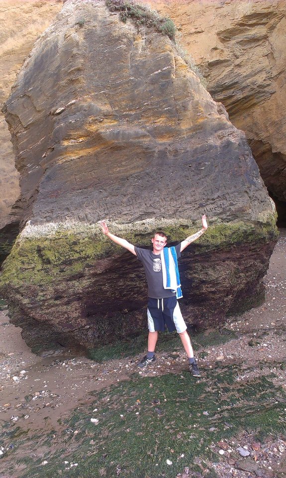 11908758_140195999653099_5354944353028501128_o.jpg - Michael88plo