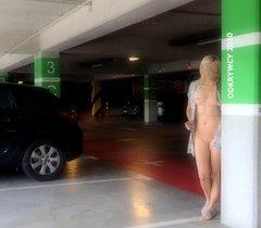 Kto mnie stąd zabierze ?