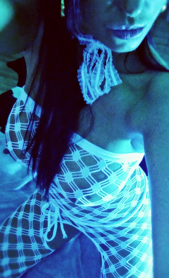 ultrafiolet to mnie jara... dawaj kotku....gdzie fujara? - malzenstwoextra1