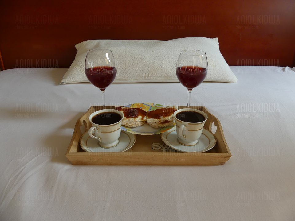 Niedzielne śniadanko do łóżka... :) - Aniolkidwa