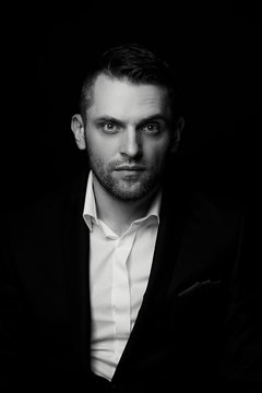 _DSF7328p bw mini.jpg