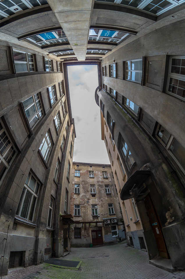 Na dnie podwórka - mystic