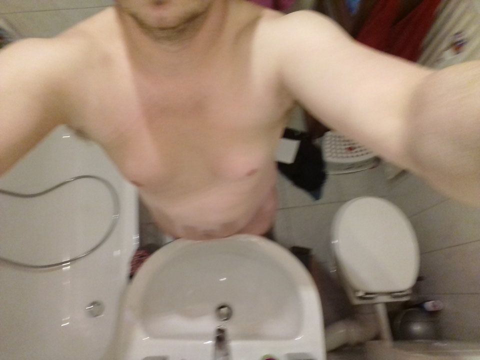 1519426211379-1480533469.jpg - velur11