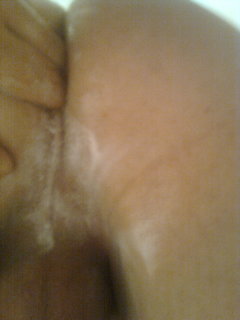 P cwelik wkłada paluszki do dziurki 03.03.2018 g.22.11.jpg