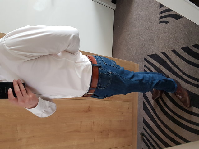 marc12327