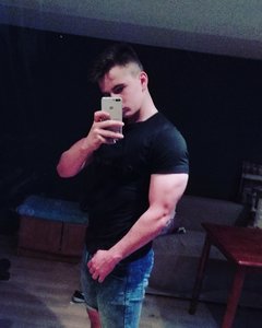IMG_20180505_201200_199.jpg