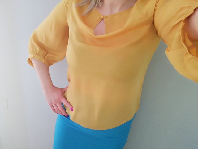 682442731_3_934x700_bluzeczka-orsay-rekawki-bufki-roz-40-bluzki- - apaszka777