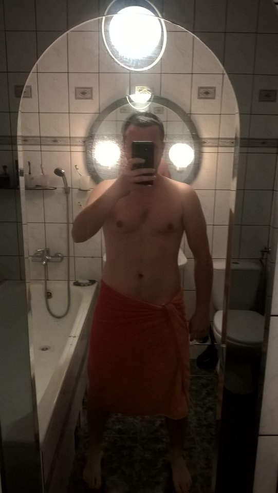 9867859.jpg - Walker701