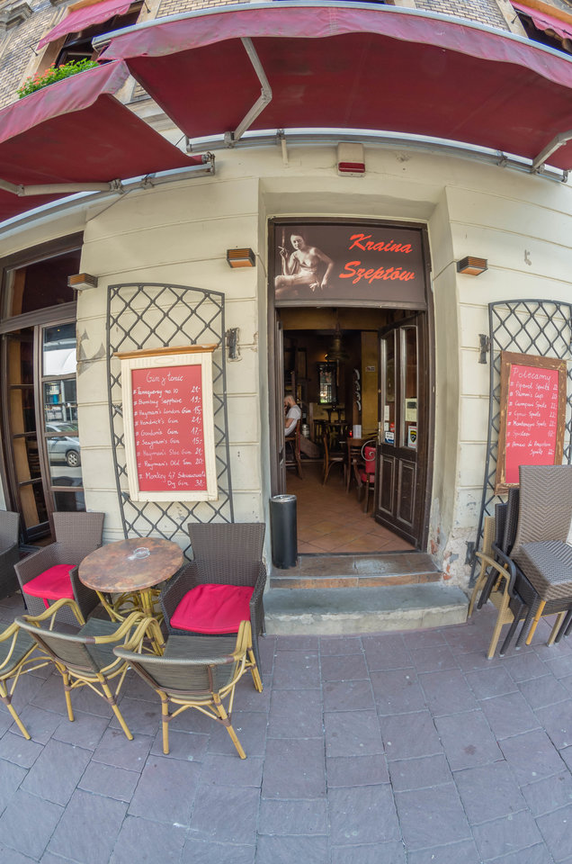 W Krainie Szeptów - mystic