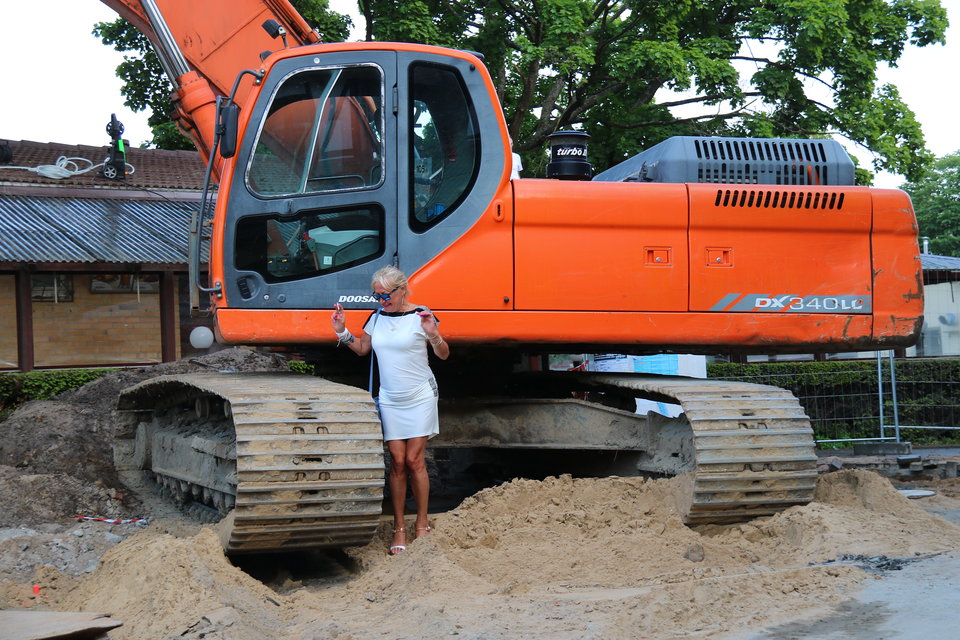 Kuwa.....:) na urlpoie przegląd techniczny sprzetu...;) - Sexapil5337