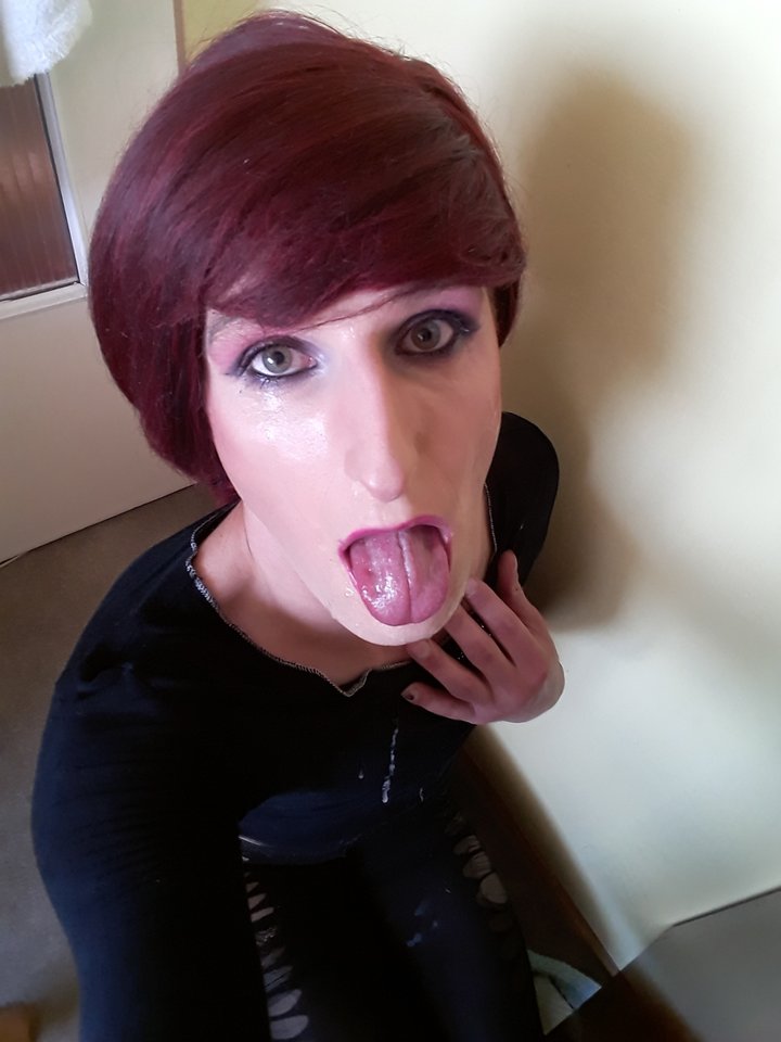 I m thirsty .... - xXxWeronikaxXx