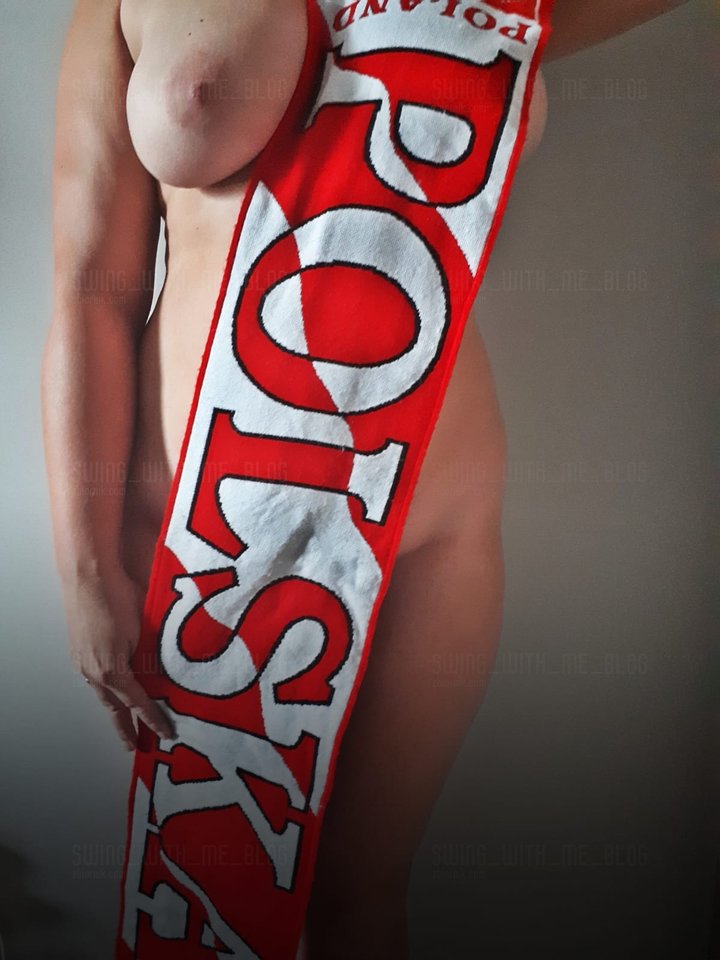 Może takie kibicowanie zmotywuje naszych do działania :p - Swing_with_me_blog