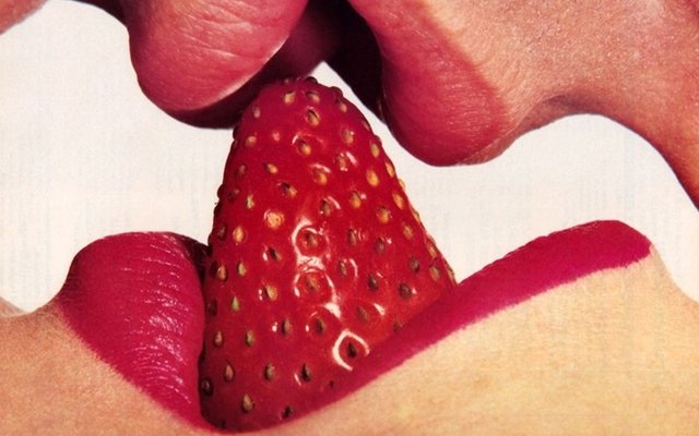 red-lips  OK.jpg - Arreq