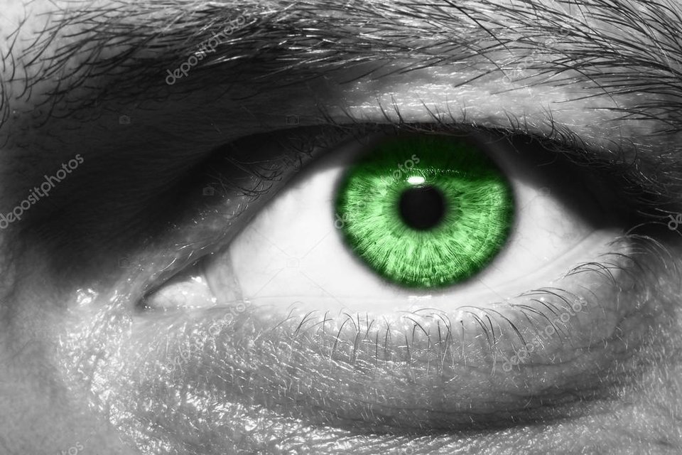 depositphotos_123392430-stock-photo-image-of-mans-green-eye.jpg - Adamko_42