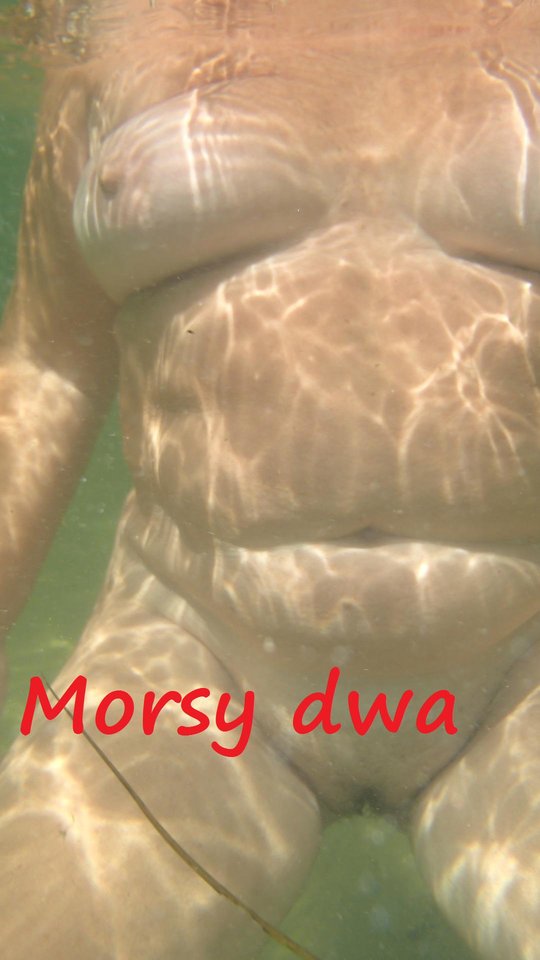 Pod wodą. - Morsy_dwa