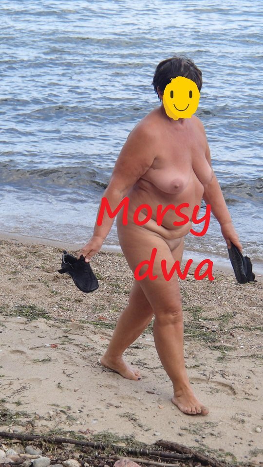 Na plaży 08 2018. - Morsy_dwa
