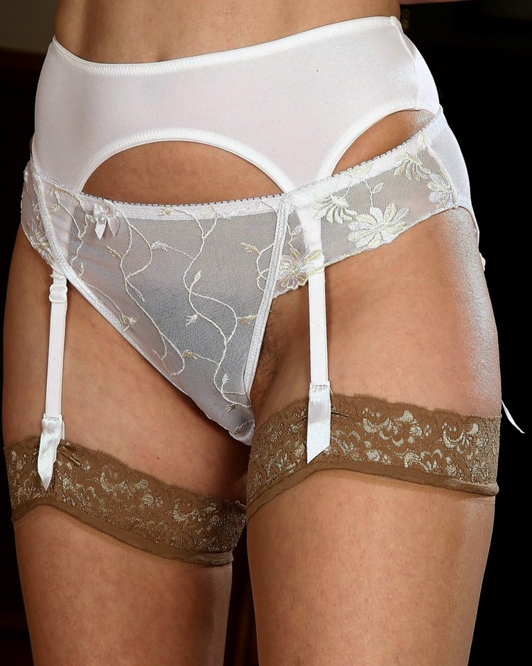 /............. - Izabellll