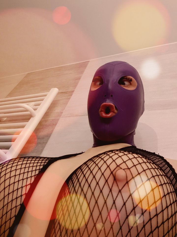 20180923_223530.jpg - SexiiNuniaTv