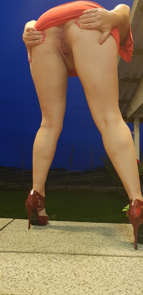 20180916_200042.jpg - 1boob