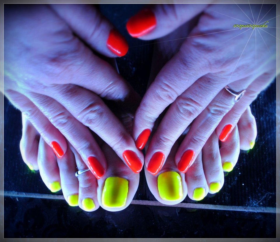 Neon Yellow #80 - 100pa100peczka