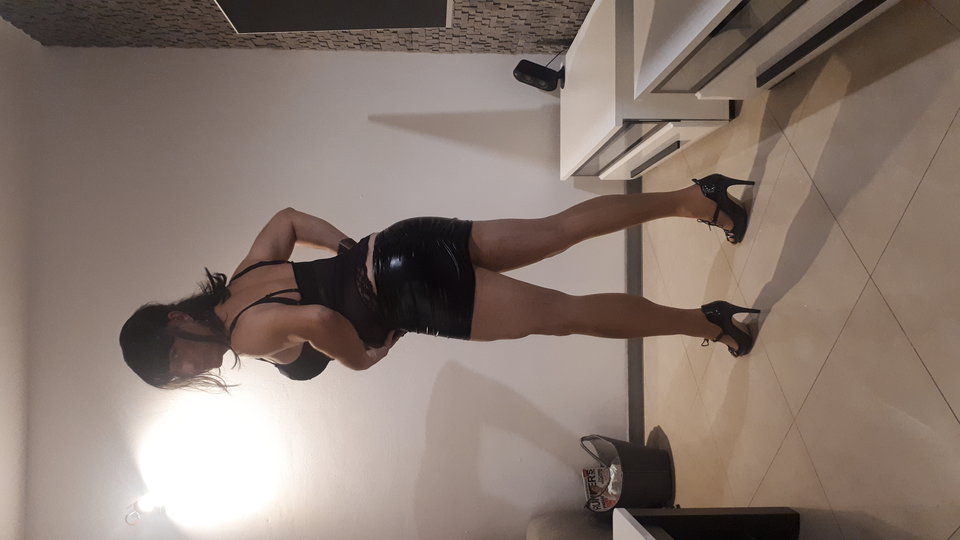 20181003_174737.jpg - PaulinaCrossdress