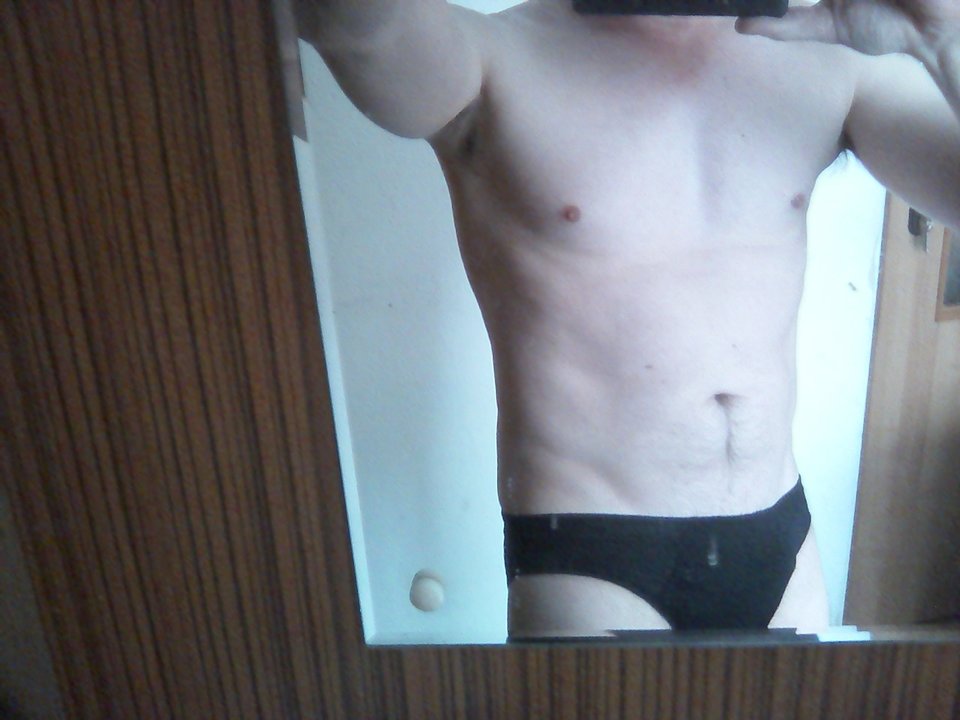 IMG_20161003_142555.jpg - FeetFootSMELL