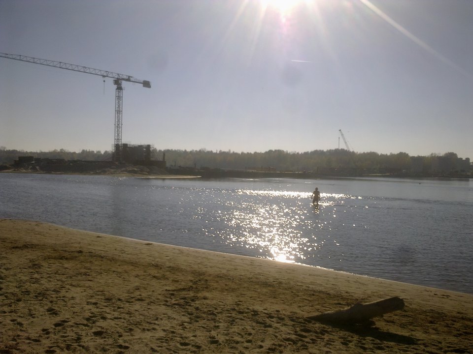 13.10.2018. Wał Miedzeszyński, ostatnie plażowanie. - ed49