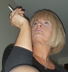 BOGINI MIT CIGARETTE.jpg