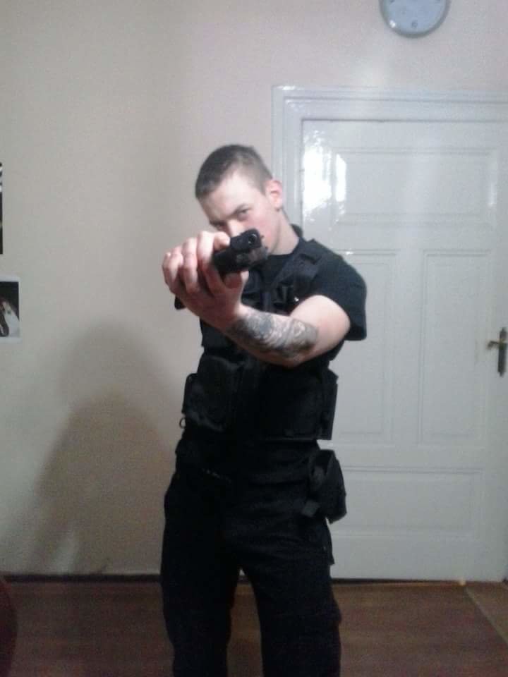 FB_IMG_1536071931532.jpg - Greypila