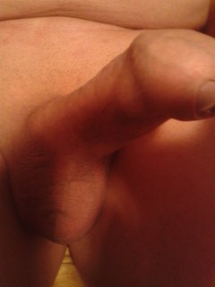 P cwelik pokazuje jajeczka kutaska 11.11.2018 godz.01.20.jpg