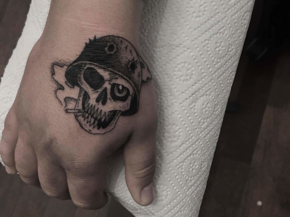 received_1882452918498802.jpeg - mikef