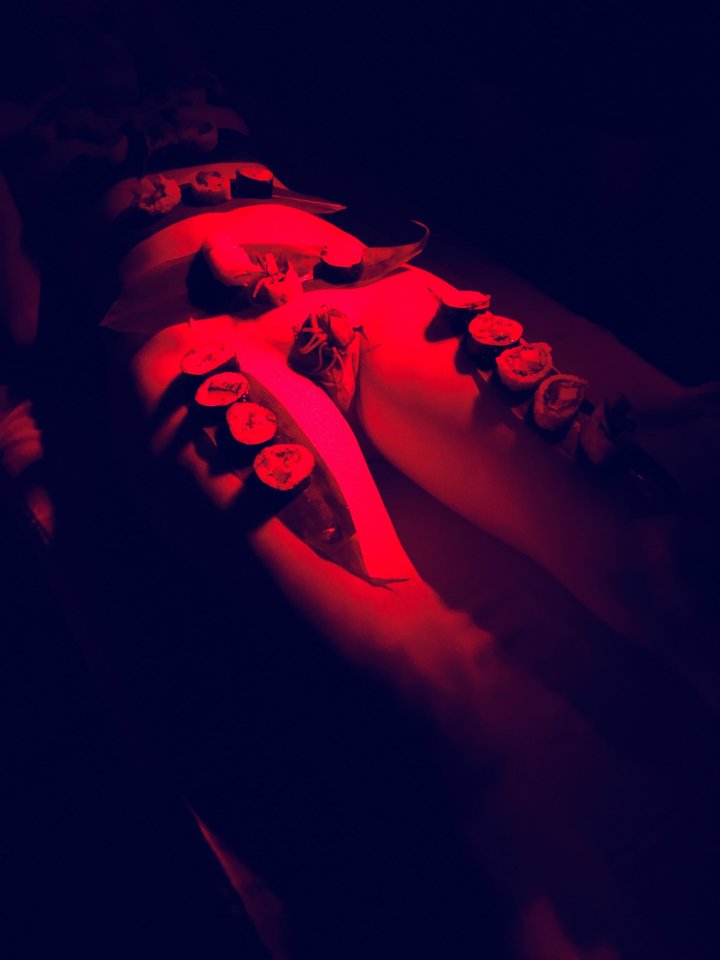 BODY SUSHI w Clubie LaVa ! - LavaClub