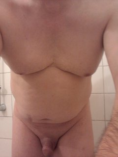 P cwelik na golaska w łazience 30.11.2018 godz.22.25.jpg