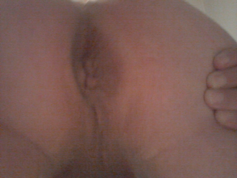 P cwelik wypina dziurkę dupeczki 07.12.2018 godz.03.47.jpg - Wawa48