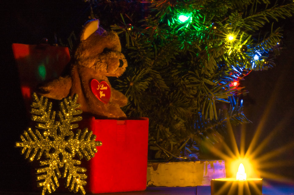 Taka sytuacja pod choinką :) - mystic