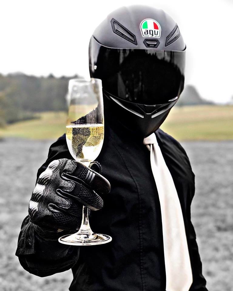 49183558_2088160177928077_6467553580441141248_n.jpg - mercedes1219