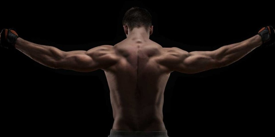 umiesniony-mezczyzna1-1024x682-1400x700.jpg - NylonkowyBoy69