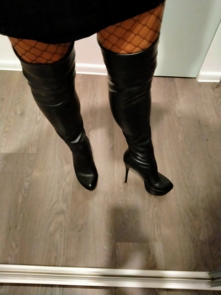 2019-12-16 20.17.09.jpg - MartinkaCross