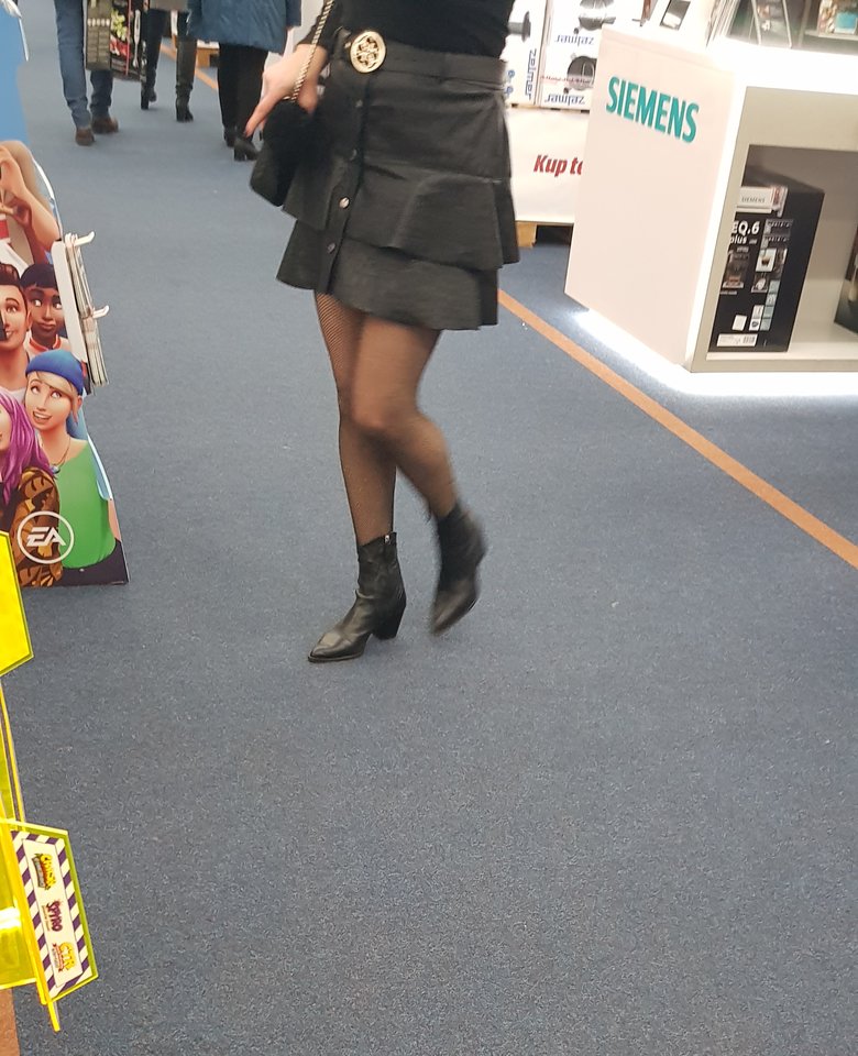 20191226_105053.jpg - iPantyhose