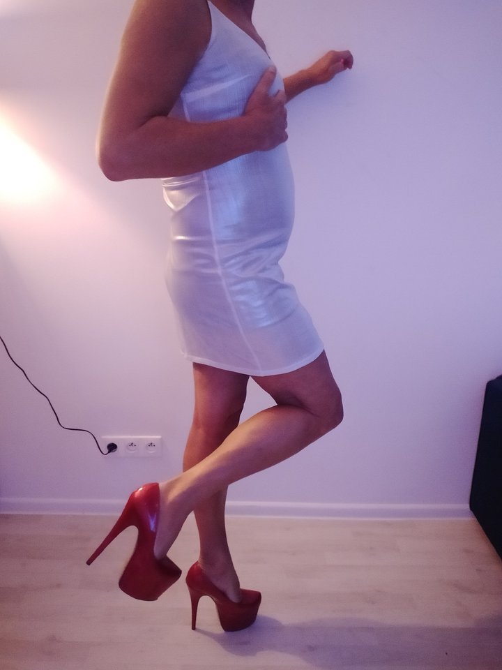 2019-12-30 20.03.10.jpg - MartinkaCross