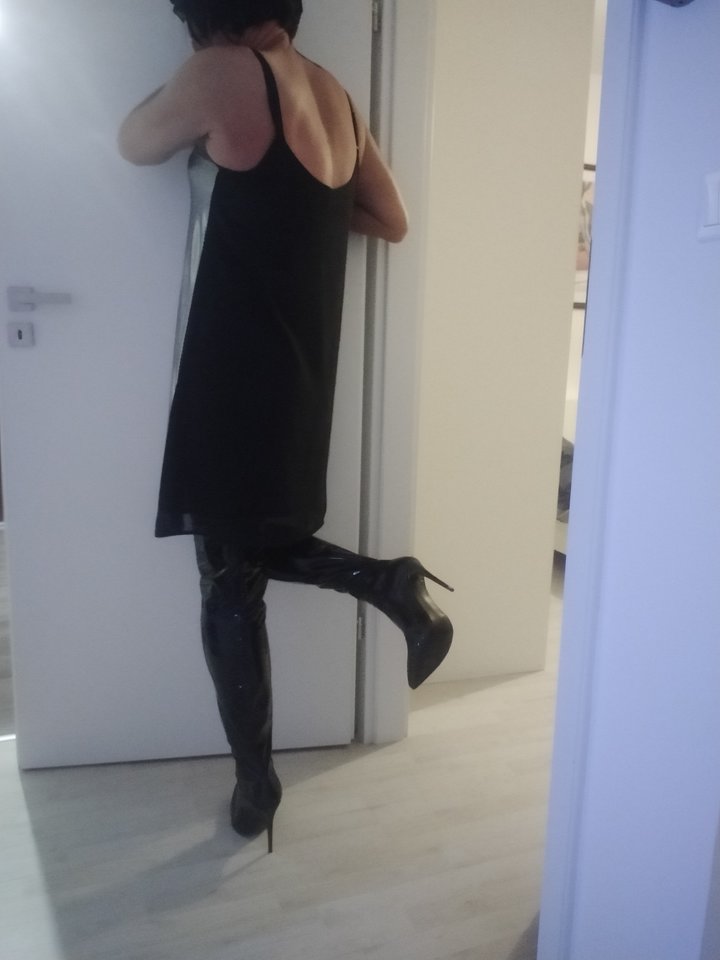 2020-01-02 20.24.55.jpg - MartinkaCross