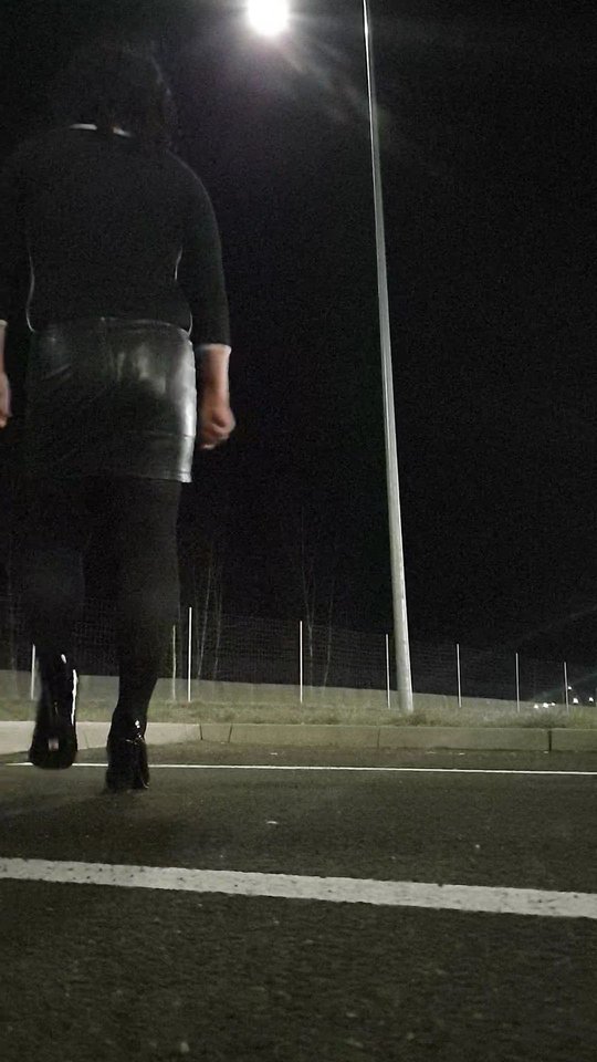 VideoCapture_20200212-193415.jpg - monia224