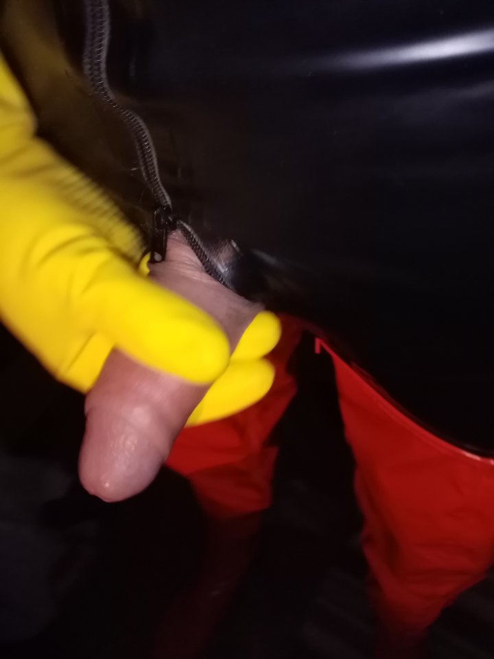 IMG_20200225_201233.jpg - Gloves50