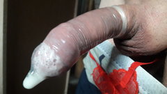 drogie panie z okazji waszego swieta zycze wam duzo orgazmow :)