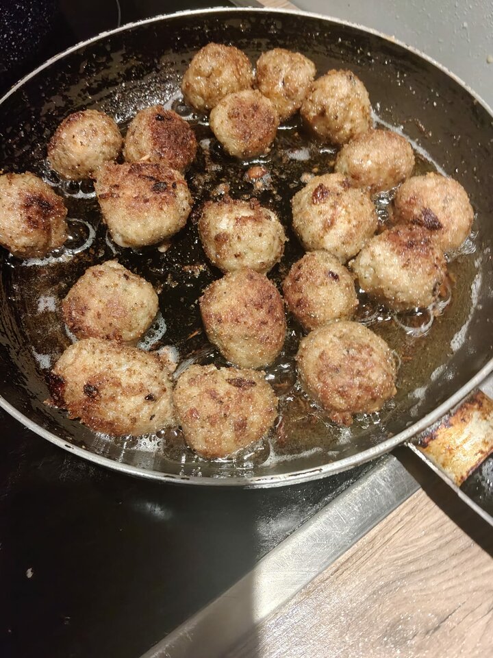 1000012206.jpg - ABerlin46