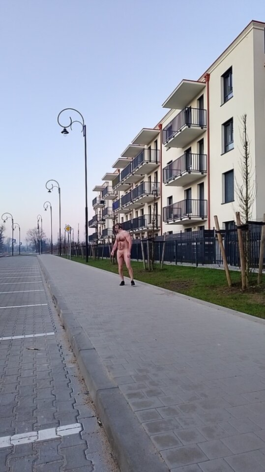 bloki.jpg - PublicPlaces