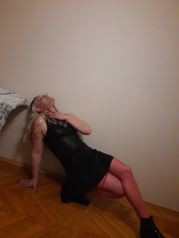 20260315_043238.jpg - Marta_Cross